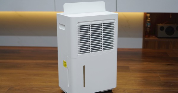 Nồm ẩm miền Bắc đến thật rồi - mẫu máy hút ẩm nhỏ gọn, giá 6,8 triệu này sẽ là lời giải cho ngôi nhà của bạn