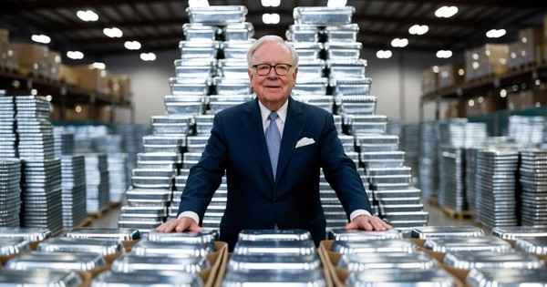 Choáng: Rất ‘ghét’ vàng nhưng Warren Buffett từng bỏ ra 650 triệu USD mua bạc, lý do gây bất ngờ