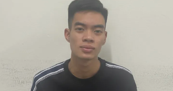 Lừa đổi tiền mặt bằng biên nhận chuyển khoản giả, chiếm đoạt hàng trăm triệu đồng