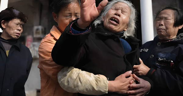 Trúng số 114,2 tỷ đồng, bố mẹ yêu cầu 