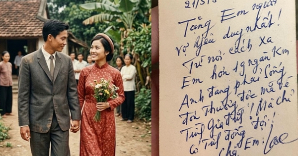 Mặt sau bức ảnh từ năm 1980 xôn xao MXH: Vài câu ngắn ngủi, ký tên 2 chữ thôi mà thấm đến tận tim