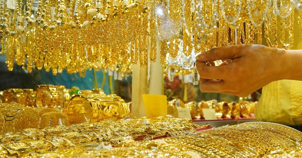 Giá vàng tuần tới sẽ thế nào sau khi Mỹ tấn công Iran?