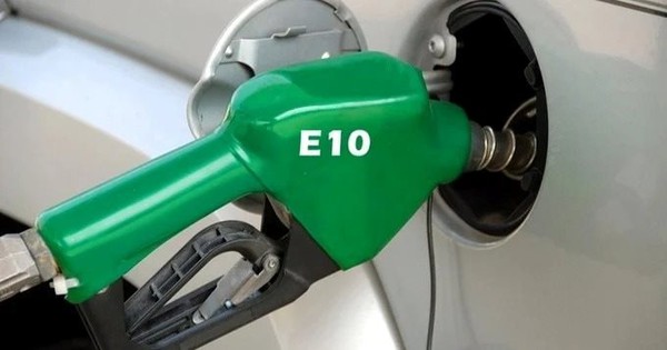 Giá xăng dầu toàn cầu biến động: Một quốc gia đã tìm thấy 'phao cứu sinh'