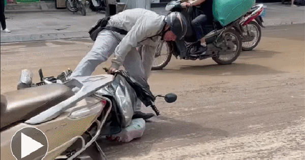 Hàng loạt xe máy đang đi ngã ra đường: CSGT truy ra hung thủ, mức xử phạt thế nào?