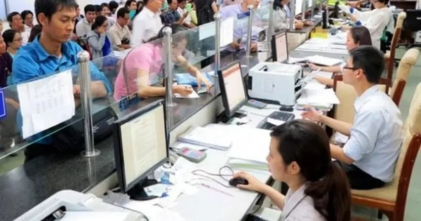 Đề xuất 'nóng' về kỷ luật viên chức