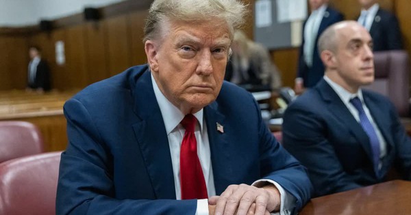 Mỹ cân nhắc bỏ yêu cầu công bố báo cáo kinh doanh quý