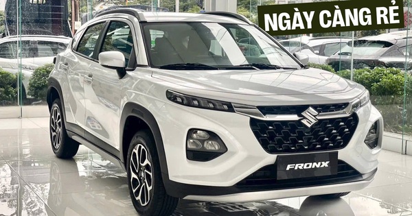 SUV cỡ A đua giảm giá tại Việt Nam: 'Vua doanh số' Sonet rẻ kỷ lục, giá Fronx cũng gần 'kịch sàn'