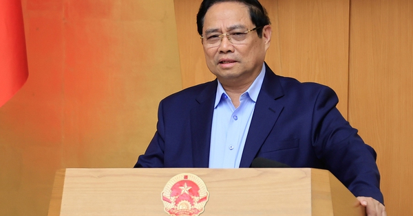 Trình Thủ tướng phê chuẩn Chủ tịch, Phó chủ tịch UBND tỉnh chậm nhất 31/3