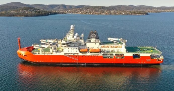 Cuba thiếu nhiên liệu trầm trọng, một tàu chở 730.000 thùng dầu thô bất ngờ tiến đến