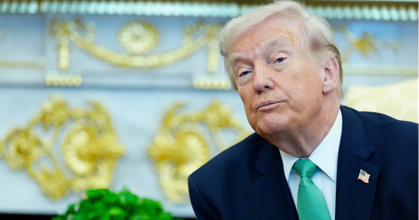 Ông Donald Trump tuyên bố không cần NATO