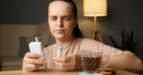 3 thói quen hằng ngày khiến đường huyết tăng vọt dù bạn không ăn gì