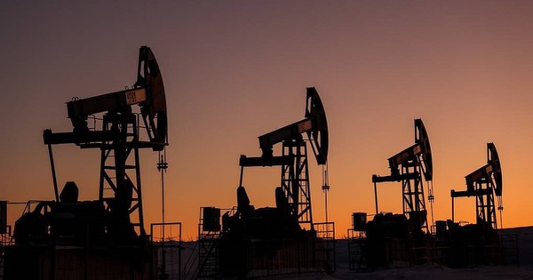 Giá dầu bật tăng mạnh