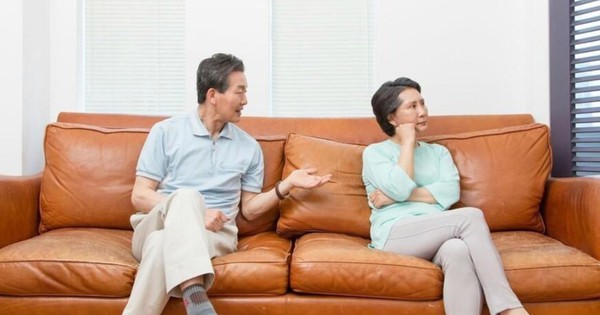 Vợ nghỉ hưu sớm với 7 triệu/tháng, tôi đòi chia đôi chi phí sinh hoạt: 5 năm sau, cô ấy sống nhàn hơn tôi