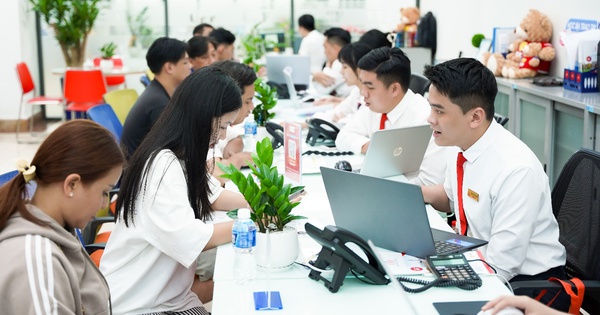 Học nhóm ngành dịch vụ tại UEF, sinh viên có cơ hội học tập quốc tế từ sớm