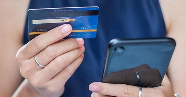 Công an cảnh báo thủ đoạn lừa đảo khiến người dân mất tiền trong tài khoản, có người bị chiếm đoạt hơn 900 triệu đồng