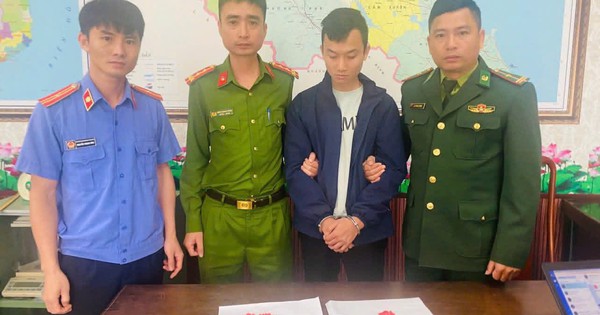 Thi hành lệnh bắt giam, khám xét khẩn cấp nơi ở của Phan Thanh Tùng sinh năm 1997