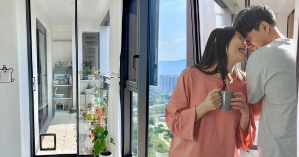 Cải tạo ban công 8m2 quá vi diệu, cái kết khiến hàng xóm cũng muốn 