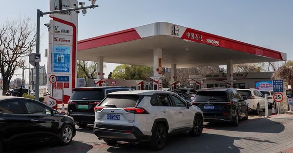 Mỹ cho phép giao dịch 140 triệu thùng dầu Iran nhưng một ông lớn lọc dầu lập tức từ chối: Giao dịch quá phức tạp