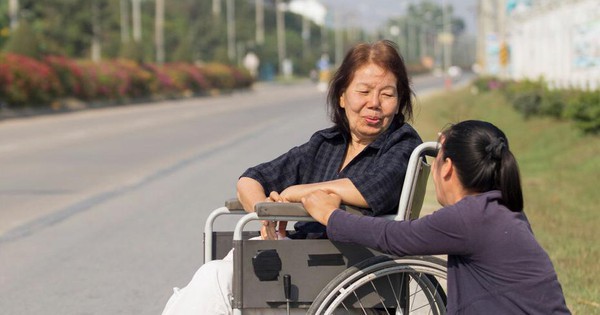 72 tuổi, có 3 căn nhà nhưng vẫn suýt không có tiền chữa bệnh: Bài học tài chính khiến nhiều người trung niên giật mình