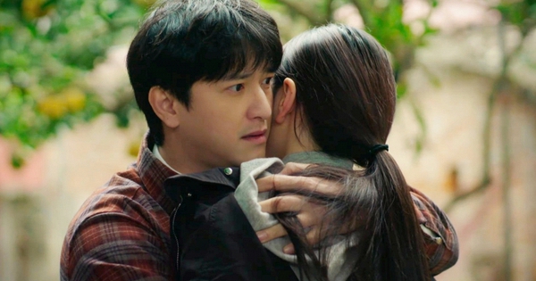 Đôi mắt trợn trừng đáng sợ của Huỳnh Anh