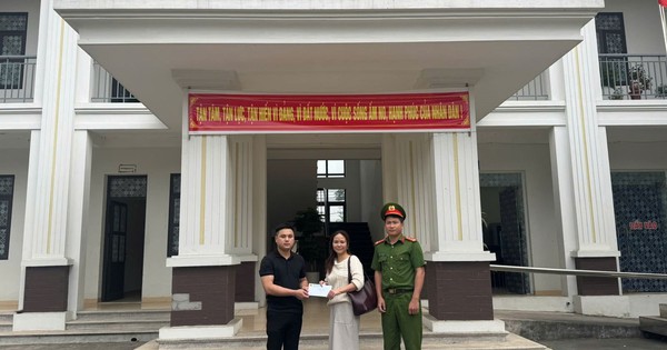 Sau khi chuyển khoản thành công 499.000.000 đồng, người phụ nữ kiểm tra tài khoản, liên lạc với người nhận tiền rồi vội báo công an xã