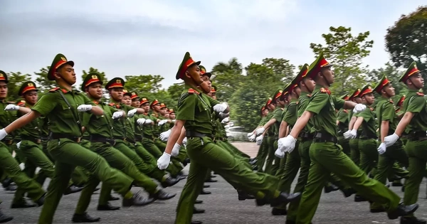 Hà Nội hỗ trợ mỗi người thuộc lực lượng vũ trang, Toà án, Viện kiểm sát từ 2,5 đến 5 triệu đồng/tháng