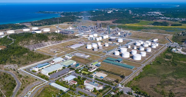 2 nhà máy lọc dầu lớn nhất Việt Nam báo tin vui