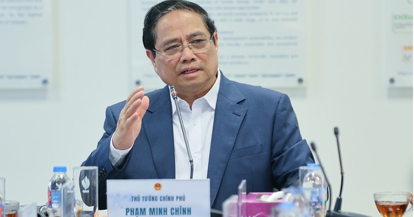 Thủ tướng: Nhà máy Nghi Sơn tập trung sản xuất xăng dầu, ưu tiên nhiên liệu bay