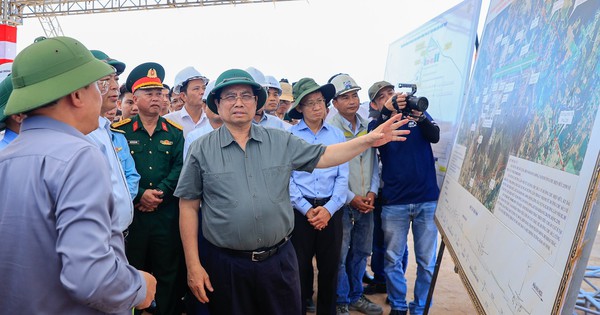 Thủ tướng Phạm Minh Chính chỉ đạo rút ngắn 3 tháng tiến độ sân bay 3.200 tỷ do liên danh xây dựng nổi tiếng thi công