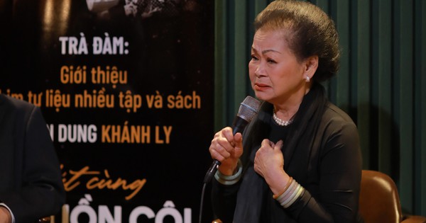 Lần đầu công bố nhiều bút tích giữa danh ca Khánh Ly và nhạc sĩ Trịnh Công Sơn