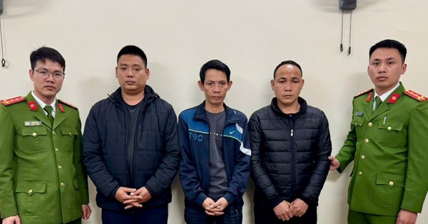 Bắt khẩn cấp Nguyễn Thành Công, sinh năm 1992 và 2 người khác