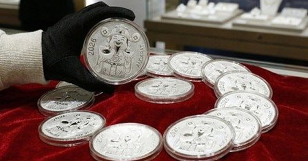 Giá bạc sáng nay 31/3 bật tăng