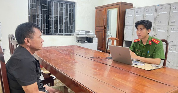 Bắt, khám xét khẩn cấp phòng ngủ của Phạm Ngọc Hoàn SN 1974