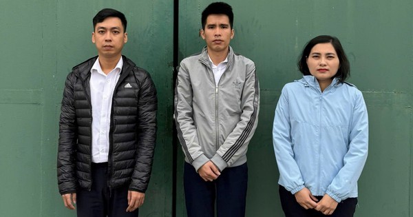 Bắt 3 cán bộ, nhân viên ngân hàng