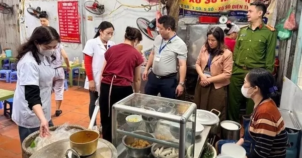 Hà Nội: Quán bún riêu phố cổ bị 'đóng cửa' sau phản ánh của du khách