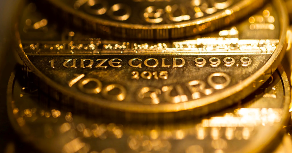 Quỹ vàng lớn nhất thế giới “xả” hàng chục tấn vàng chỉ sau 3 phiên