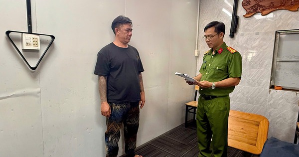 Khám xét nhà "Beo" Hồ Duy Vũ