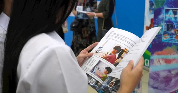 Hà Nội đặt mục tiêu 100% trường phổ thông ứng dụng AI vào năm 2035