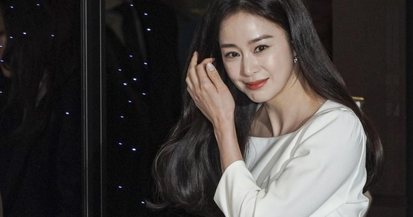 Nghiên cứu của Đại học Stanford cho thấy con người già đi nhanh nhất ở 2 mốc tuổi, bất kể nam hay nữ