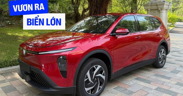 VinFast nhá hàng Limo Green tại thị trường tỷ dân: Hết thời chạy thử, ngày 'lên kệ' đã cận kề