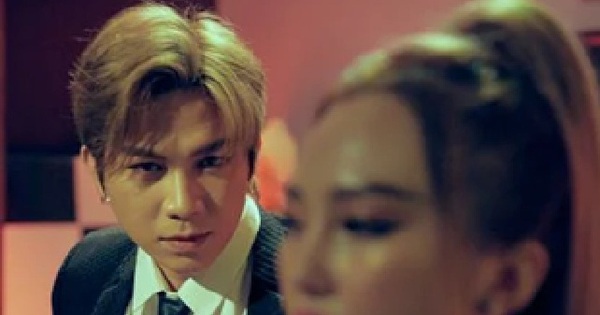 Nam ca sĩ lên TP.HCM phải cầm xe máy, hết tiền nên về quê