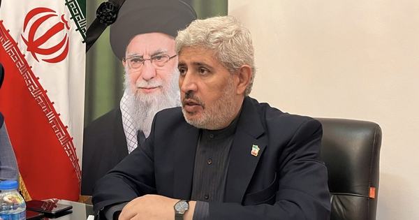 Iran sẽ tạo điều kiện cho tàu thuyền quốc gia thân thiện qua eo biển Hormuz