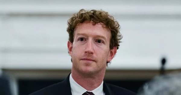 Mark Zuckerberg chuẩn bị 
