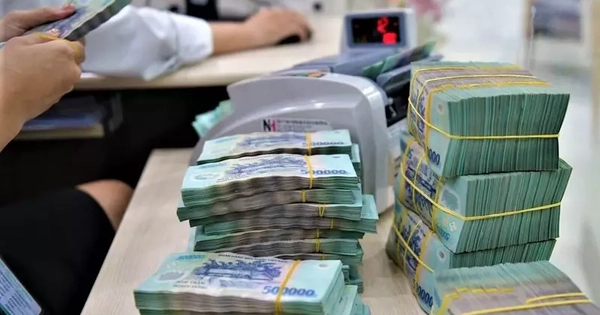 Con trai tỷ phú chi hơn 800 tỷ đồng gom cổ phiếu, HPG bứt phá