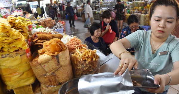 Ngưỡng doanh thu miễn thuế với hộ kinh doanh nên ở mức nào?