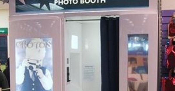 Nguy cơ lộ lọt dữ liệu cá nhân từ dịch vụ photobooth dùng mã QR