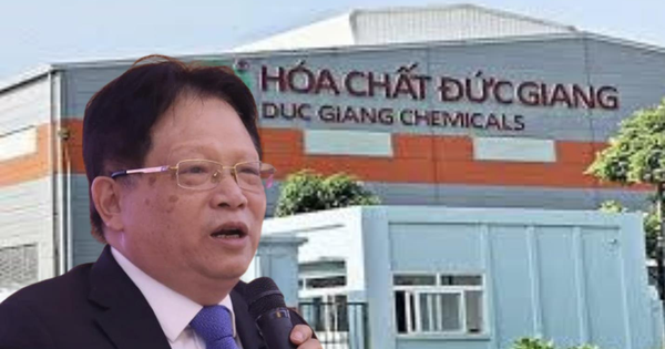 Hoá chất Đức Giang phát thông báo quan trọng về dàn lãnh đạo cấp cao
