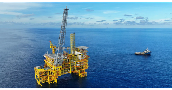 Khoan sâu 5.100 mét xuống đáy biển, phát hiện mỏ khí tự nhiên hơn 140 tỷ m3 cùng 300 triệu thùng dầu 'sạch'