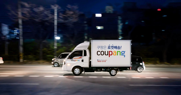 Bi kịch phía sau món chân gà cay giá rẻ trên sàn TMĐT 35 tỷ USD