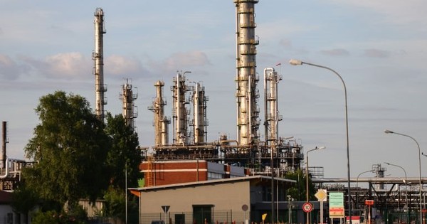 Nga chính thức báo tin dữ tới nền kinh tế lớn thứ 3 thế giới